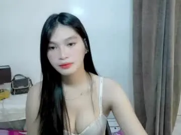 Freechat maniniyot69 on Chaturbate