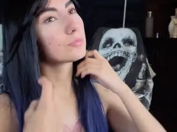 Offline mariagh_ on Chaturbate