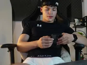 Offline max_cortes1_ on Chaturbate