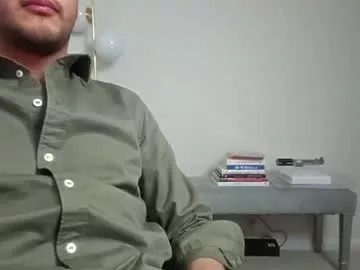 Offline maximal91 on Chaturbate