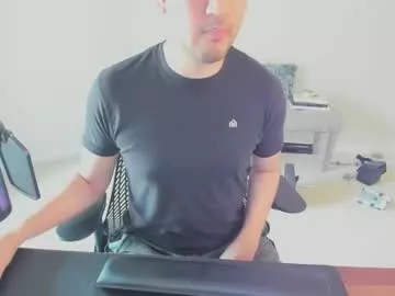 Offline maximal91 on Chaturbate