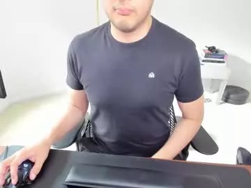 Offline maximal91 on Chaturbate