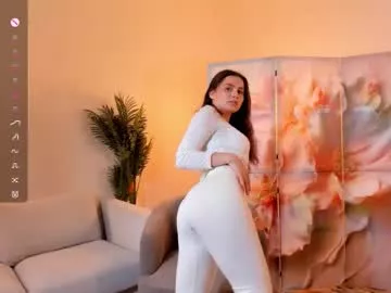 Freechat maxineheart on Chaturbate