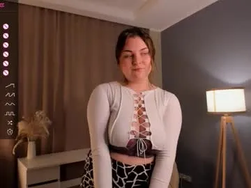 Freechat maxineheart on Chaturbate