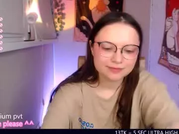 Offline me_hanna on Chaturbate