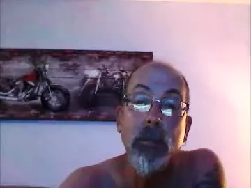 Freechat meathome3 on Chaturbate