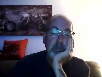 Freechat meathome3 on Chaturbate