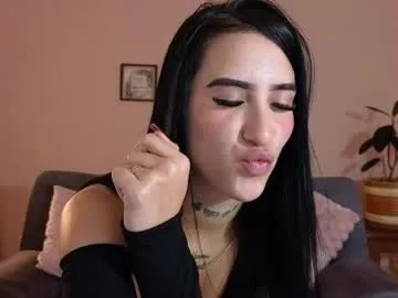 Offline mei_naughtycat on Chaturbate