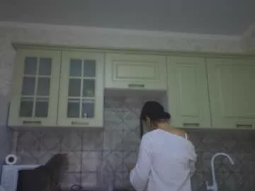 Freechat mia___lunaa on Chaturbate