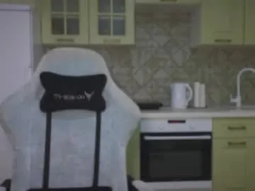 Freechat mia___lunaa on Chaturbate