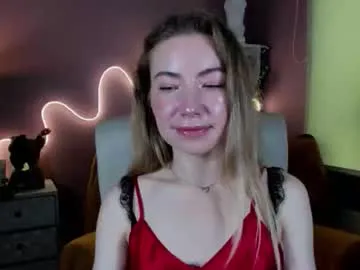 Offline mia_luxx92 on Chaturbate