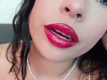 Offline mia_roux13 on Chaturbate