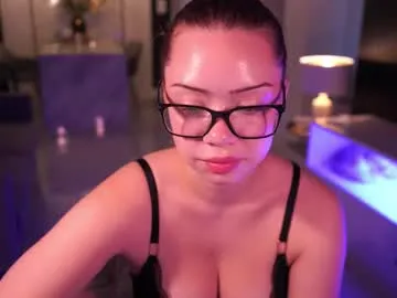 mia_vixen_ — No Nut November Time?! #cosplay #asmr #gymnastics #halloween