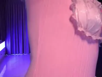 Freechat mia_vixen_ on Chaturbate