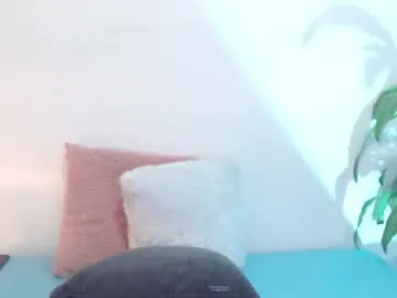 Offline miamackleyn_ on Chaturbate