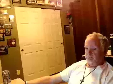 Offline midwestdad09 on Chaturbate