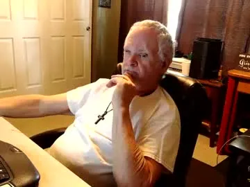 Offline midwestdad09 on Chaturbate