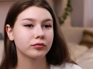 Offline minditrelles on Chaturbate