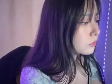 Offline mirafloat on Chaturbate