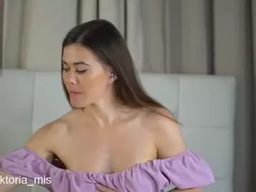 miss_viktoria on Chaturbate 