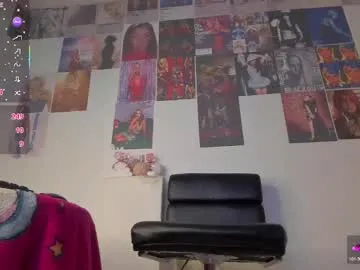 mistileav — GOAL: cum showw [0 tokens remaining] Welcome to my room! #lovense #anal #bigcock #mistress #cum