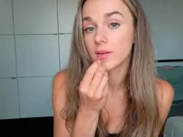 mmminnie on Chaturbate