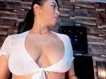 mochasins_ on Chaturbate