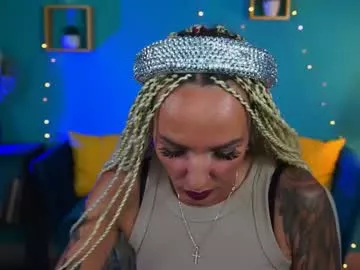 Freechat monicamaxwel on Chaturbate