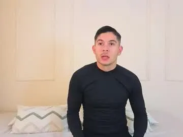 Offline mr_danni_ on Chaturbate