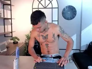 Freechat mrjustin_ on Chaturbate