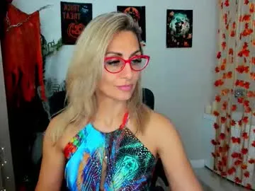 Freechat museofstage on Chaturbate