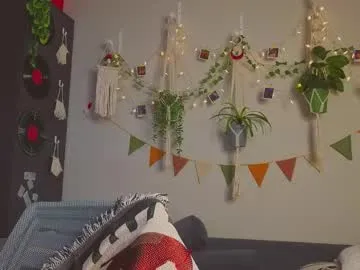 Freechat my_parisss on Chaturbate