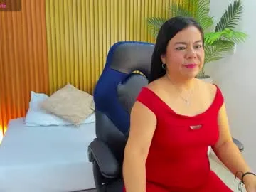 nahia_13 on Chaturbate