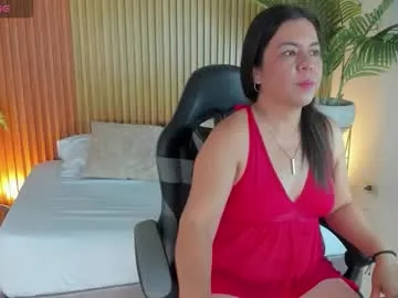 nahia_13 on Chaturbate