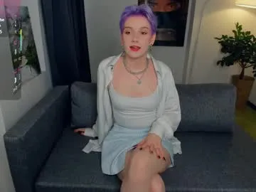 Freechat nakishacroshaw on Chaturbate