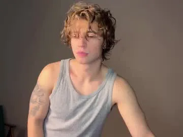 Offline namiraaxel on Chaturbate