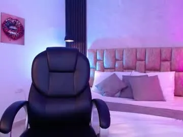 Offline natasha__jackson on Chaturbate