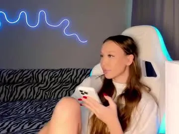 Offline neyrmina on Chaturbate