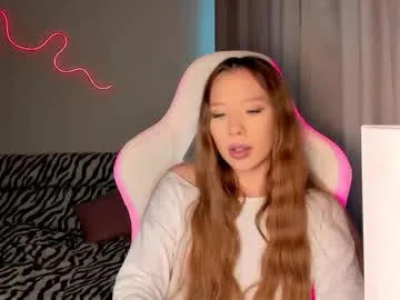 Offline neyrmina on Chaturbate