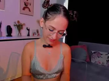 Offline nicoleirisxxx on Chaturbate