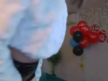 Offline nicolros on Chaturbate