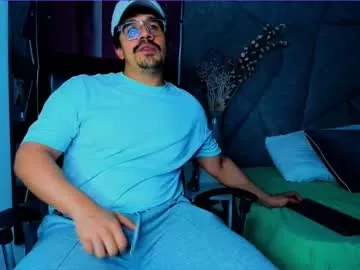 Offline nipsfetich on Chaturbate