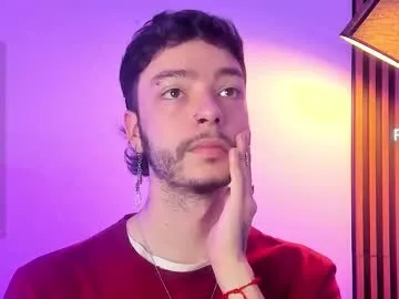 Offline noah_ricci_ on Chaturbate