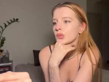 Offline nura_foxx on Chaturbate
