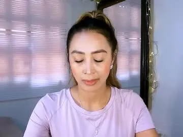 Offline nycole_1988 on Chaturbate