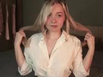 Offline odelynbrower on Chaturbate