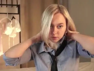 Offline odelynbrower on Chaturbate