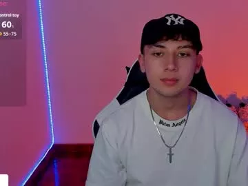 Offline oliver_kyy on Chaturbate