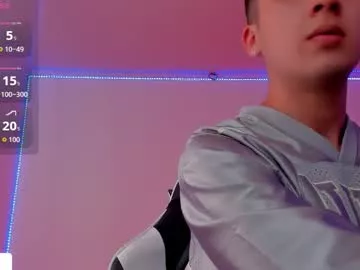 Offline oliver_kyy on Chaturbate