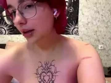 Offline orahisle on Chaturbate